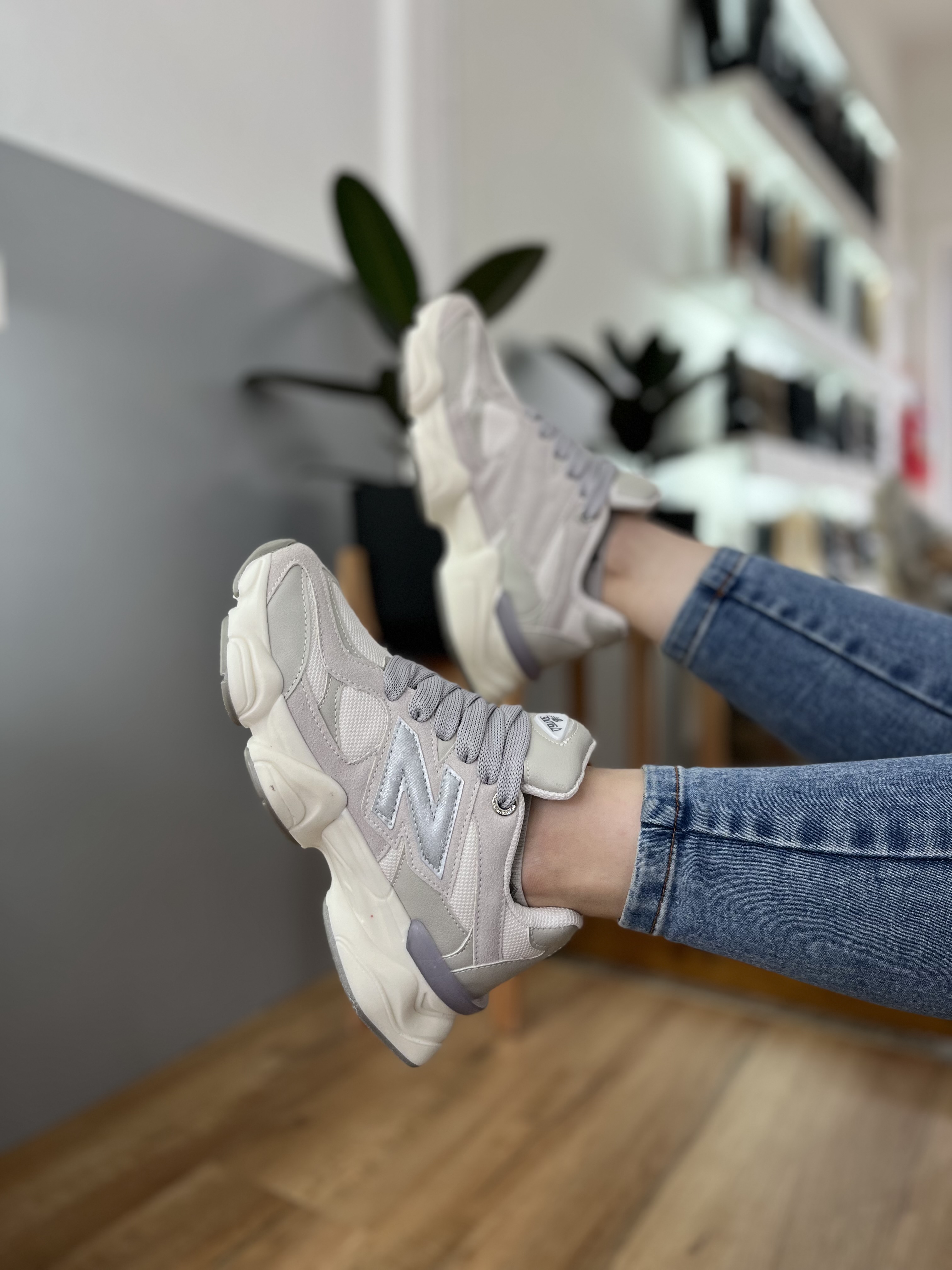 New balance 9060